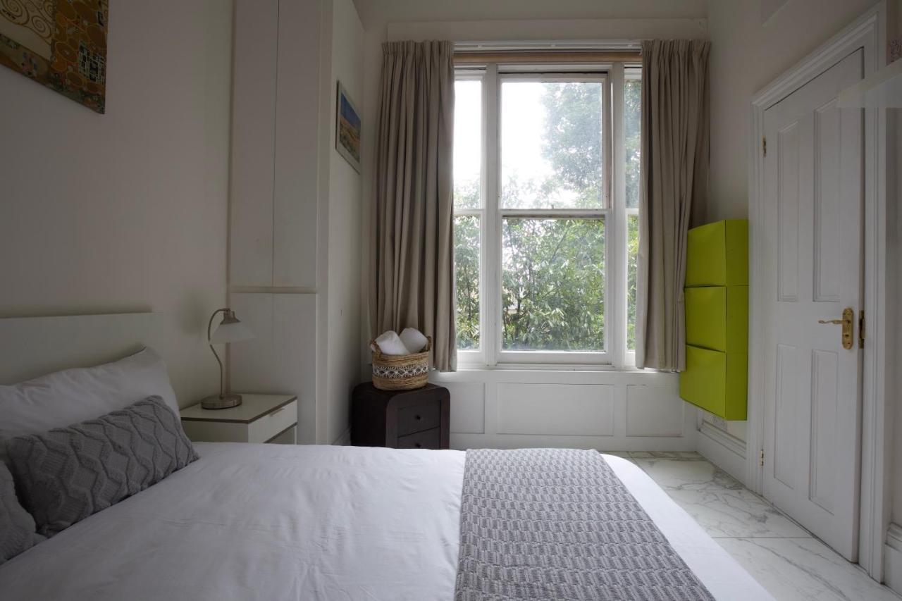 Large 2 Beds Flat Overlooking Clapham Common Park 伦敦 外观 照片