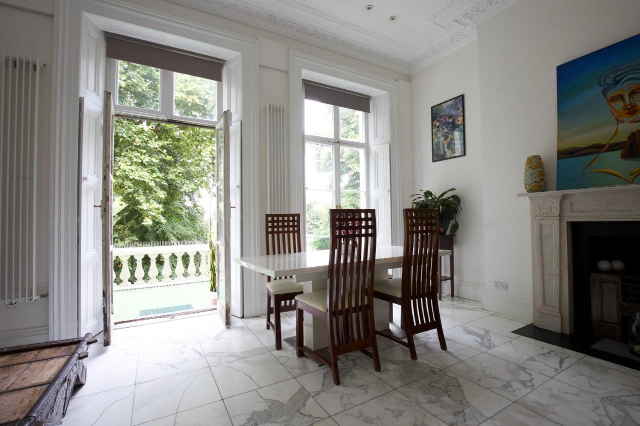 Large 2 Beds Flat Overlooking Clapham Common Park 伦敦 外观 照片