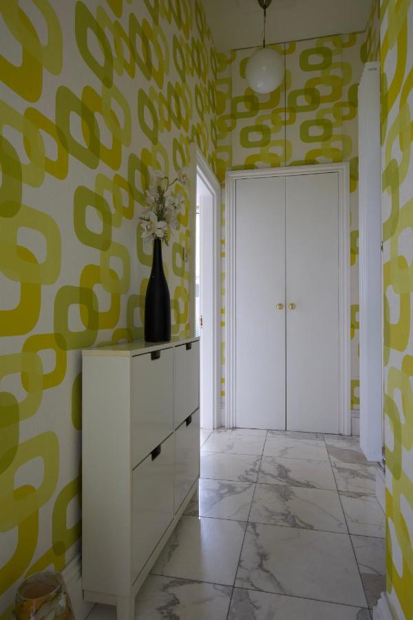 Large 2 Beds Flat Overlooking Clapham Common Park 伦敦 外观 照片